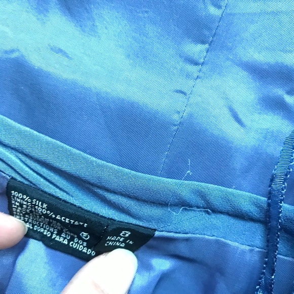 Silk Blazer Set - Picture 4 of 6